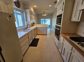 1919 Mosa Creek Court, Houston TX 77017