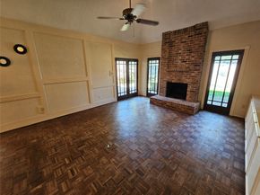 1919 Mosa Creek Court, Houston TX 77017