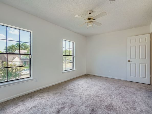 9210 Havencrest Drive, Houston TX 77083