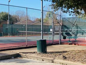 9210 Havencrest Drive, Houston TX 77083