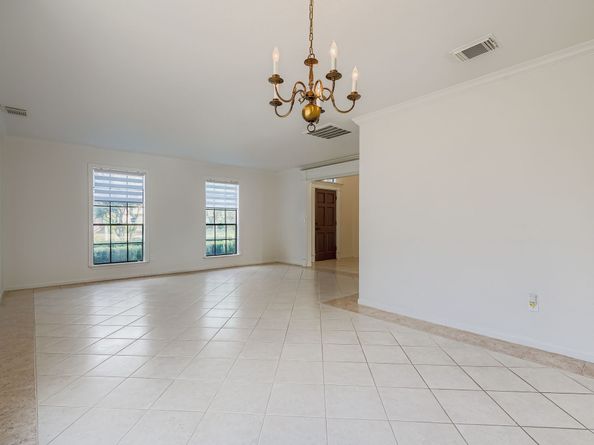 9210 Havencrest Drive, Houston TX 77083
