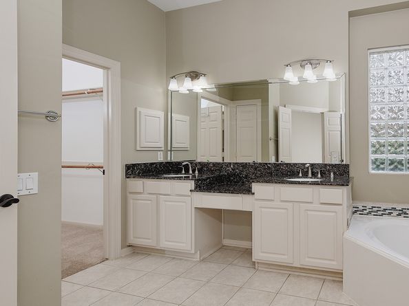 43 Wilmington Way, The Woodlands TX 77384