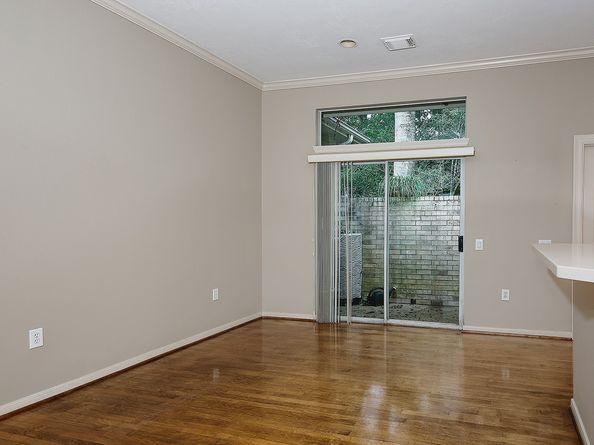 43 Wilmington Way, The Woodlands TX 77384