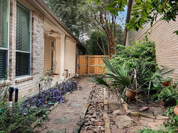 43 Wilmington Way, The Woodlands TX 77384