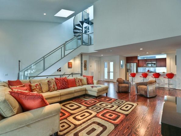 317 Sydnor Street, Houston TX 77020