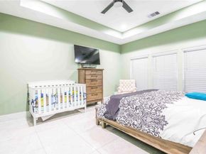 9233 Kentshire Drive, Houston TX 77078