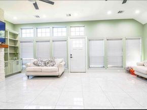 9233 Kentshire Drive, Houston TX 77078
