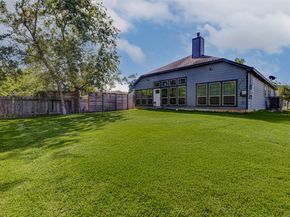 9233 Kentshire Drive, Houston TX 77078