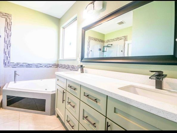 9233 Kentshire Drive, Houston TX 77078