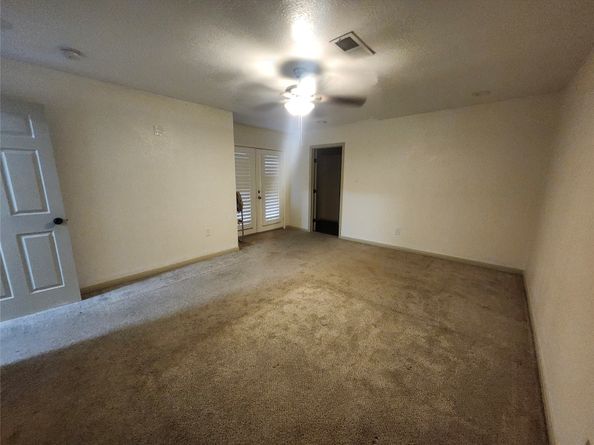 1306 Trailwood Village Drive, Houston TX 77339