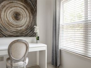 35 N Walden Elms Circle, The Woodlands TX 77382