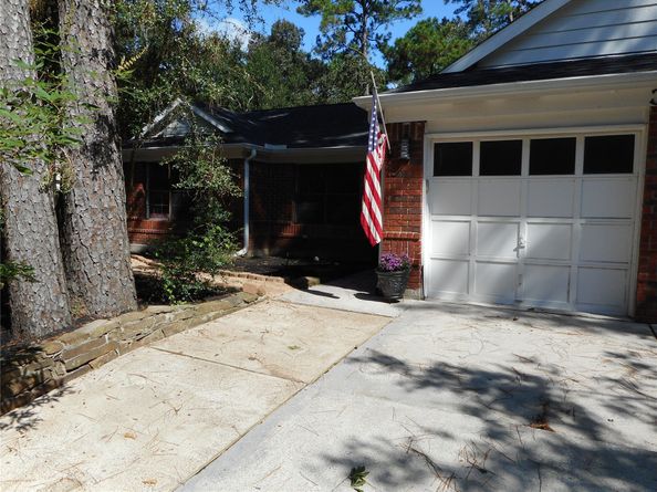 34 Cricket Hollow Place, The Woodlands TX 77381