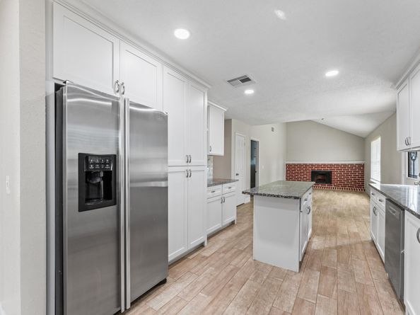 4519 Pioneer Trail, Sugar Land TX 77479
