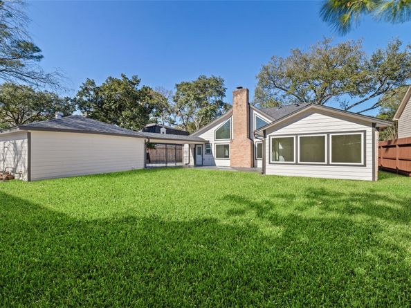 10819 Candlewood Drive, Houston TX 77042