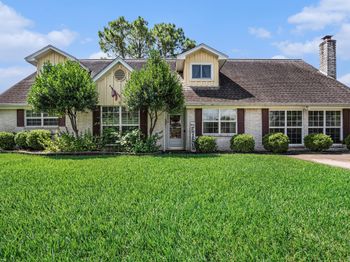 8019 Sharpview Drive