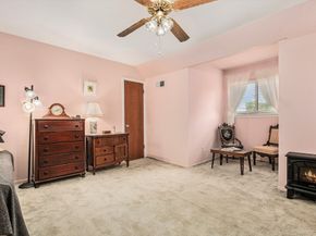 8019 Sharpview Drive, Houston TX 77036