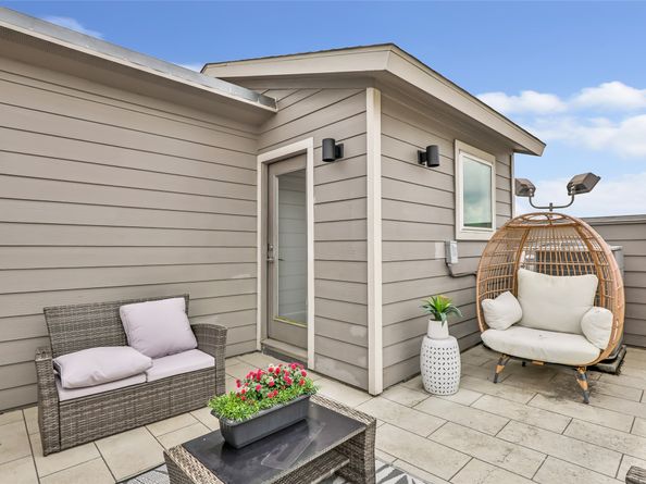 1310 Roberts Street, Houston TX 77003