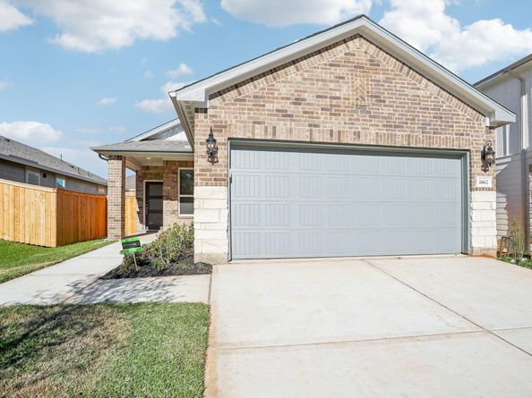 1662 Shae Oak Lane, Conroe TX 77304