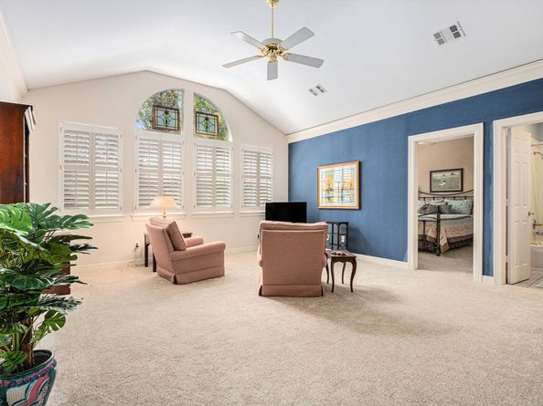 13611 N Tracewood Bend, Houston TX 77077