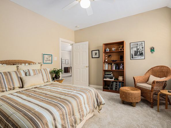 13611 N Tracewood Bend, Houston TX 77077