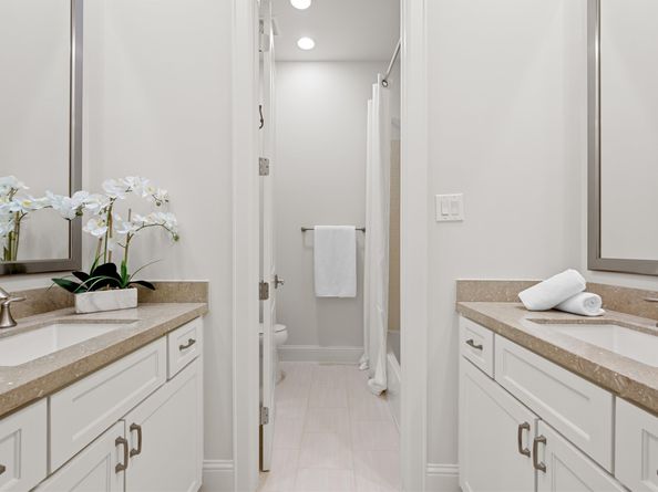 1206 Lake Pointe Parkway, Sugar Land TX 77478