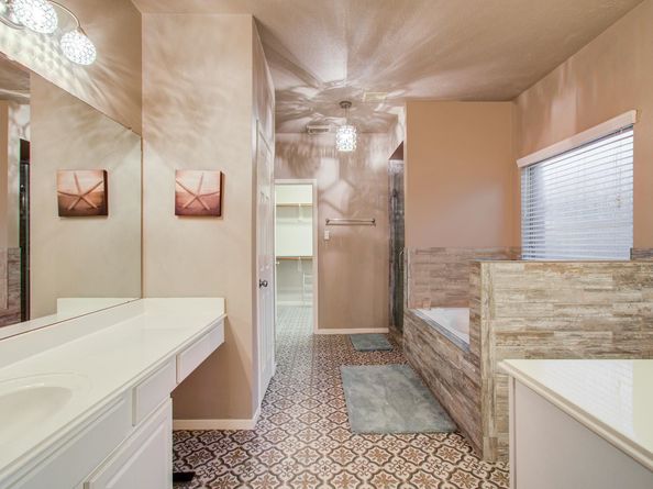 7714 Trophy Place Drive, Humble TX 77346