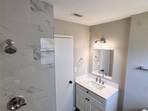 9627 Glenwood Forest Drive, Houston TX 77078