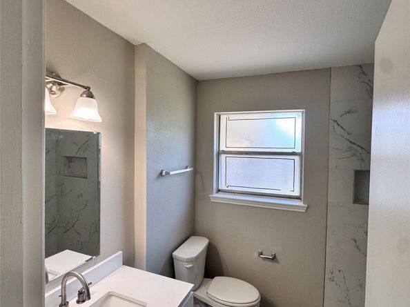 9627 Glenwood Forest Drive, Houston TX 77078