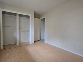 10907 Sharpview Drive, Houston TX 77072
