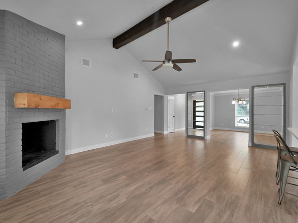 2806 Triway Lane, Houston TX 77043