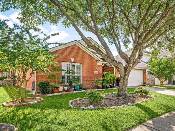 18219 Noble Forest Drive, Humble TX 77346