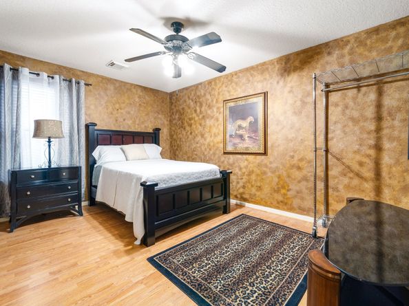 18219 Noble Forest Drive, Humble TX 77346