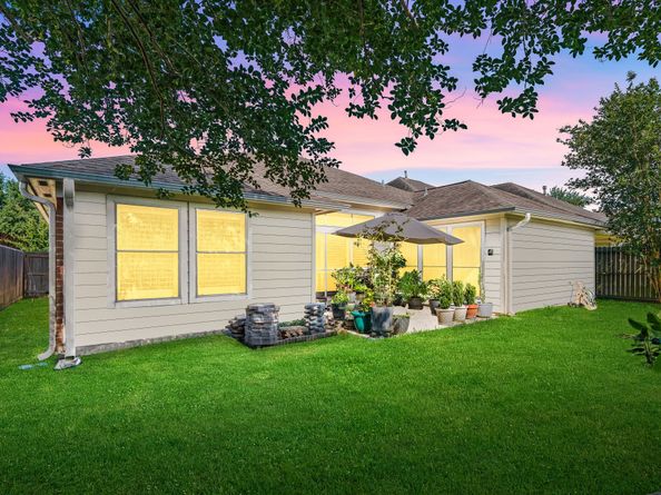 18219 Noble Forest Drive, Humble TX 77346