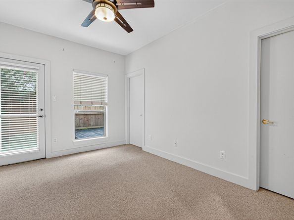918 Lester Street, Houston TX 77007