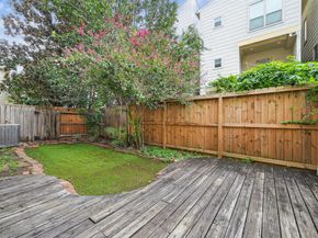 918 Lester Street, Houston TX 77007