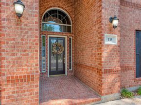 135 S Bluff Creek Circle, The Woodlands TX 77382