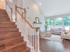 135 S Bluff Creek Circle, The Woodlands TX 77382