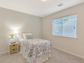 135 S Bluff Creek Circle, The Woodlands TX 77382