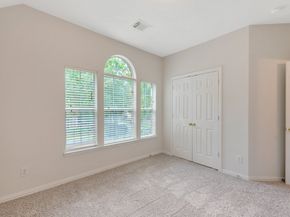 135 S Bluff Creek Circle, The Woodlands TX 77382