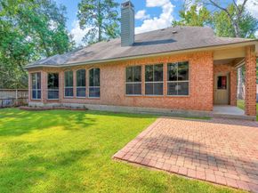 135 S Bluff Creek Circle, The Woodlands TX 77382