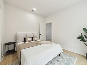 3907B Tulane Street, Houston TX 77018