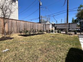 3907B Tulane Street, Houston TX 77018