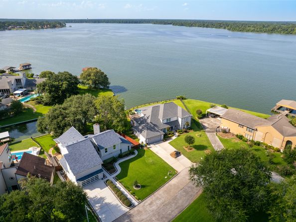 8311 Amber Cove Drive, Houston TX 77346