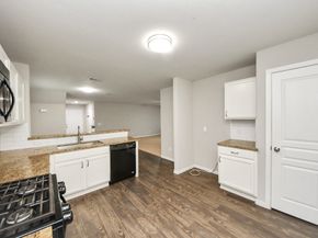 6527 Dayridge Lane, Houston TX 77048