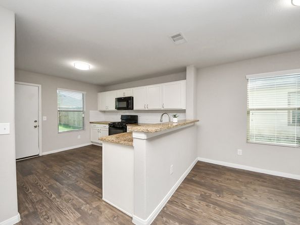 6527 Dayridge Lane, Houston TX 77048