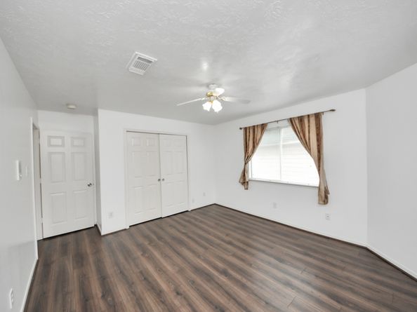 3138 Waters View Drive, Sugar Land TX 77478