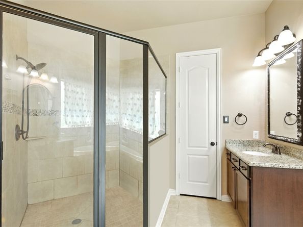 5303 Handbrook Drive, Houston TX 77069