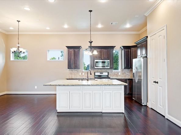 1516 Amundsen Street, Houston TX 77009