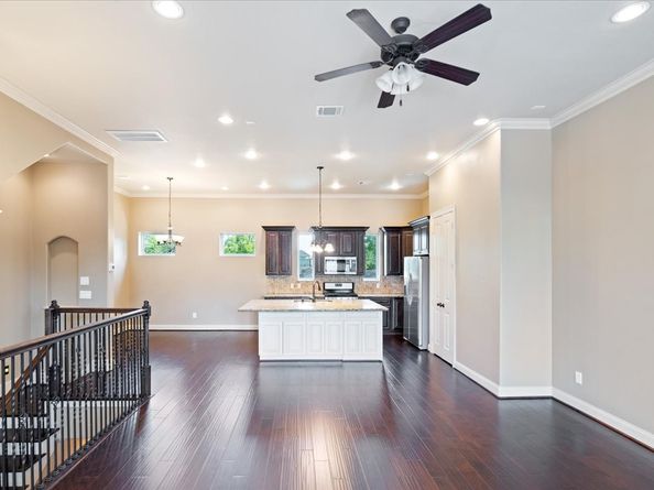 1516 Amundsen Street, Houston TX 77009