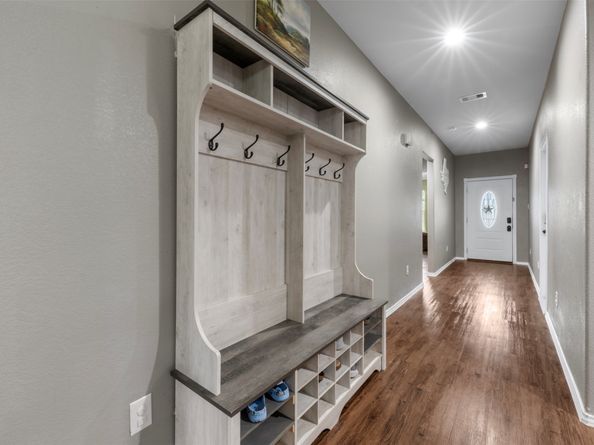 5642 Mesquite Oaks Trail, Spring TX 77389
